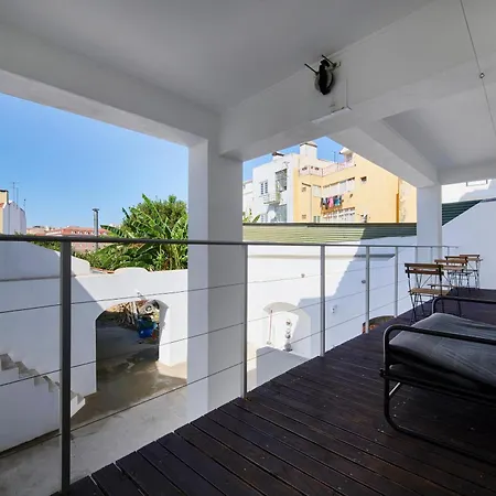 Palette 3br With Terrace And Patio